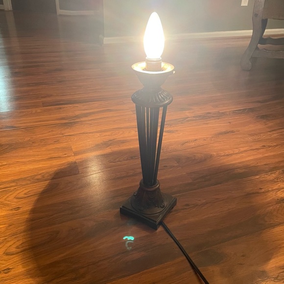 Lamp Base - Picture 2 of 5